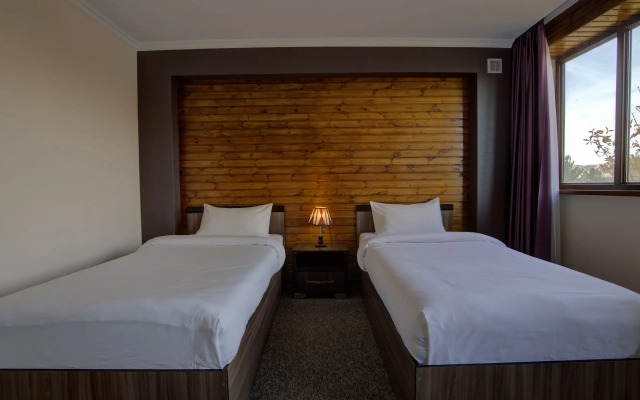 Khan Tengri Hotel