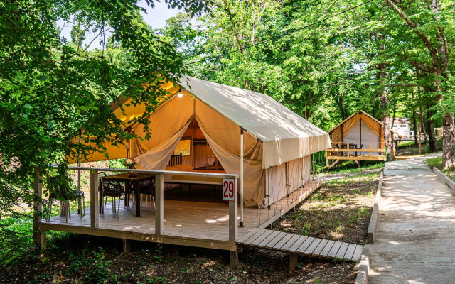 Inal Camping
