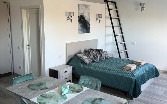 U Morya Apartments