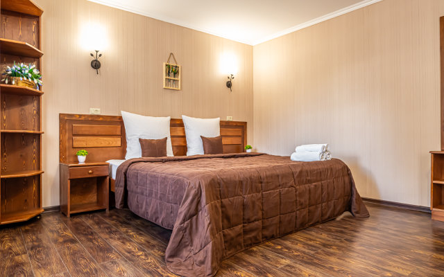 Alamat Hotel