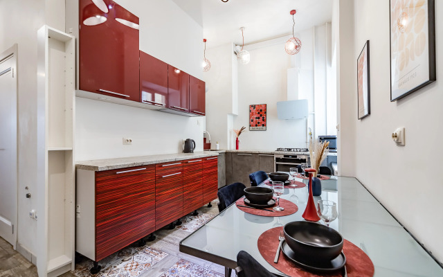 Апартаменты у Казанского собора с Видом на Канал Грибоедова 12 гостей