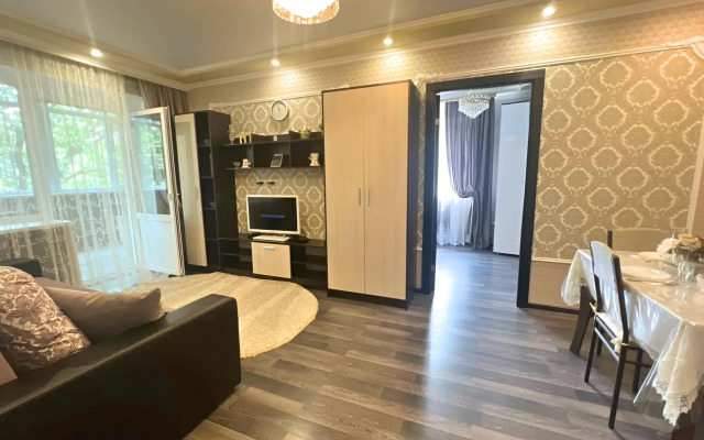 Flat v Tsentre Goroda s Vidom na Mashuk