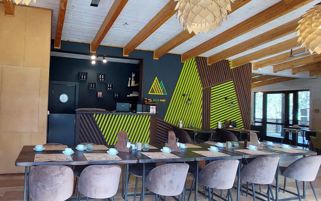 Wood Park (ex. Shishka Hotel)