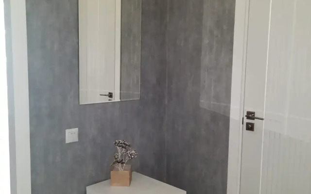 Квартира Уютная студия с панорамными окнами в Ленинском районе