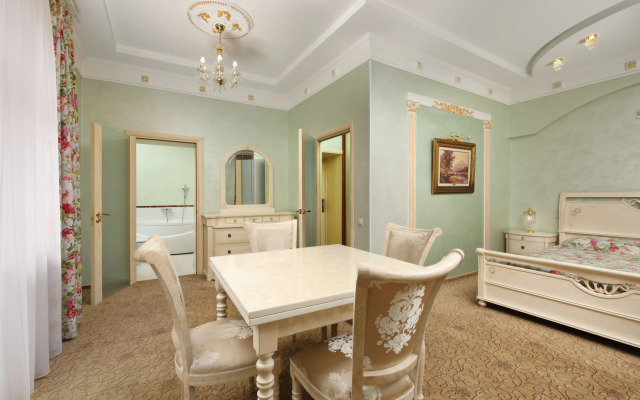 Dombay Palace