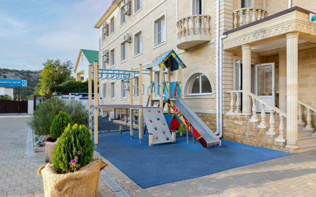 Moremi Ultra All Inclusive Family Hotel