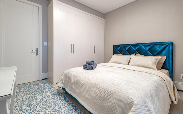 Apartamenty Sovremennaa Svetlaa v Odnom iz Prestiznyh Zilyh Kompleksov Goroda