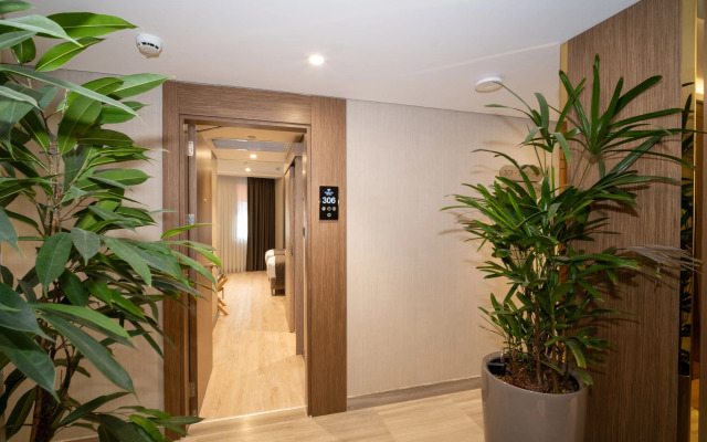 Rayelin Hotel Old Town
