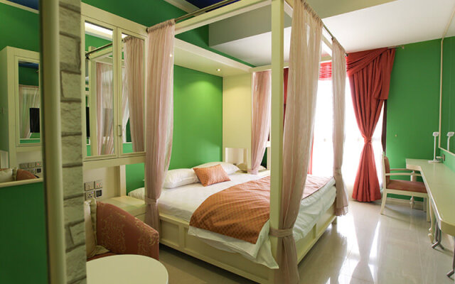 Palette Royal Reflections Hotel and Spa Dubai
