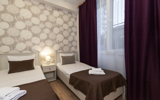 Na Tsvetochnoj 30-1 More Apartments