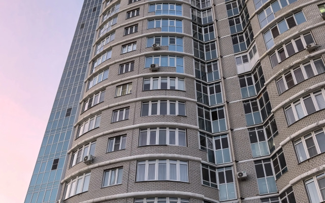 Stilnaya Uyutnaya Evrotryoshka U Volgi Flat