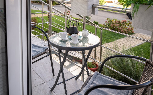 Apartments Okolo Morya na Barkhatnykh Sezonakh