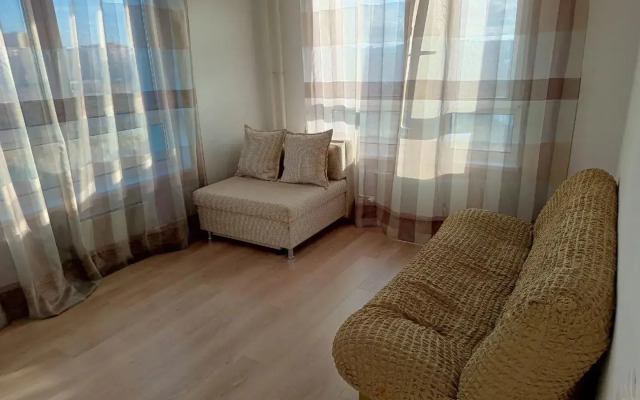 Na ulitse Polevaya 117k5 Flat