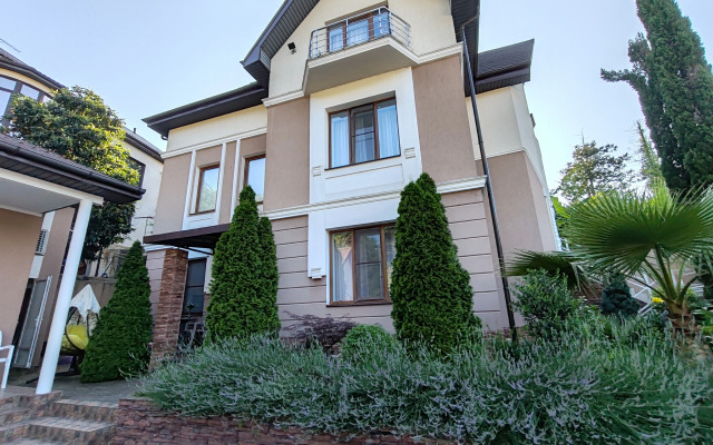Mimoza Guest House
