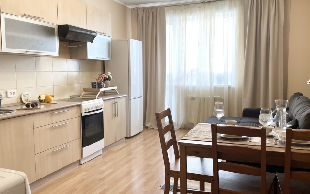 YOUSINN Komfortnye Apartamenty Dlya 6-kh Apartments