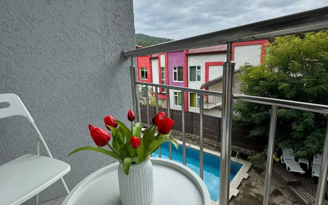 Апартаменты Студия в Отеле Клевер