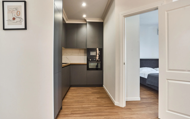 Luxe  S Dzhakuzi Na Skryganova Apartments