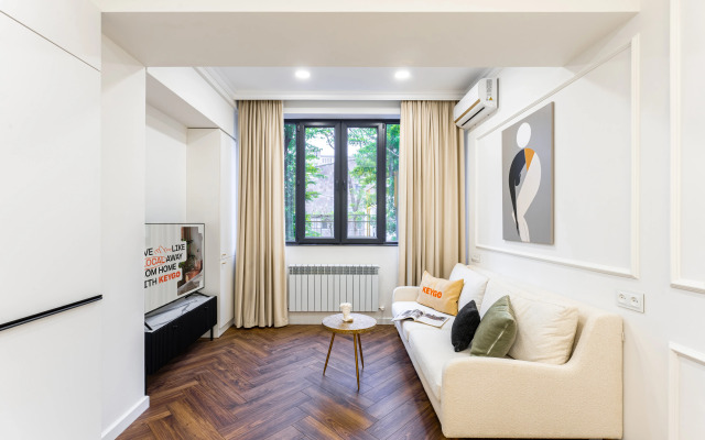 KeyGo #0130 kluch k centru Erevana Apartments