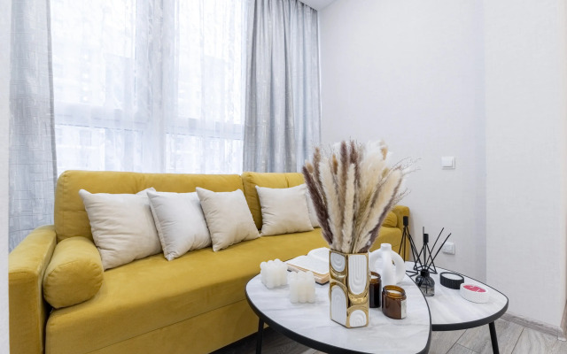 Comfort Home Na Chetaeva 43a Apartments