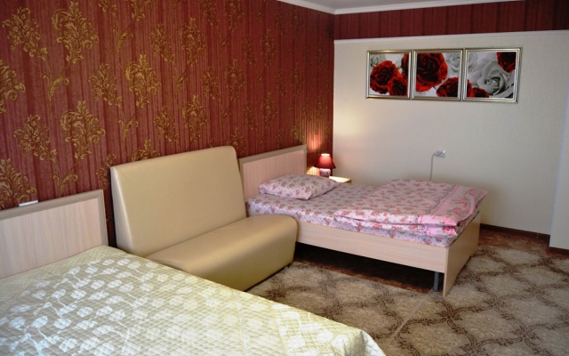 Absolyut Apartments