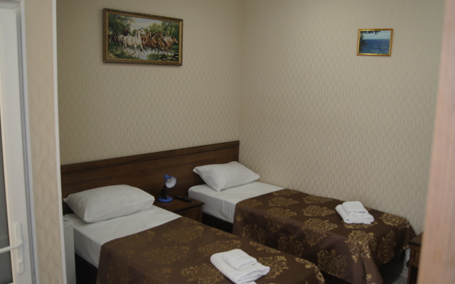 Unona family Guest House