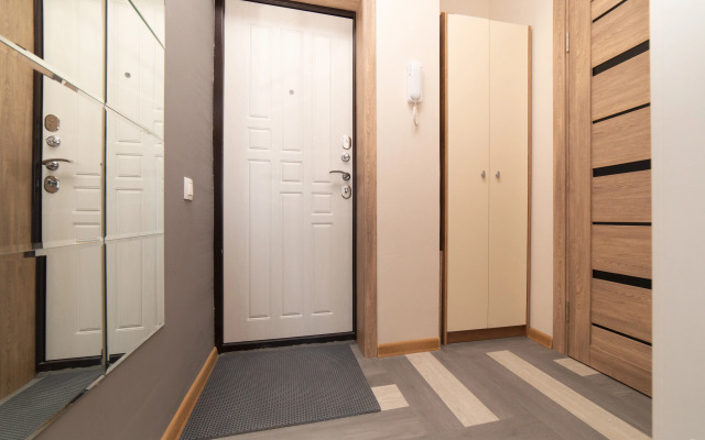 Rest Salute with a swing Apartments