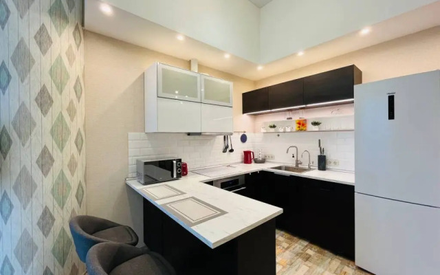 Happy People № Apartment 8