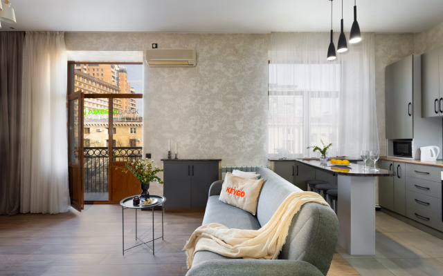 KeyGo #0034, 1 Bedroom, Balcony, City Center Apartments