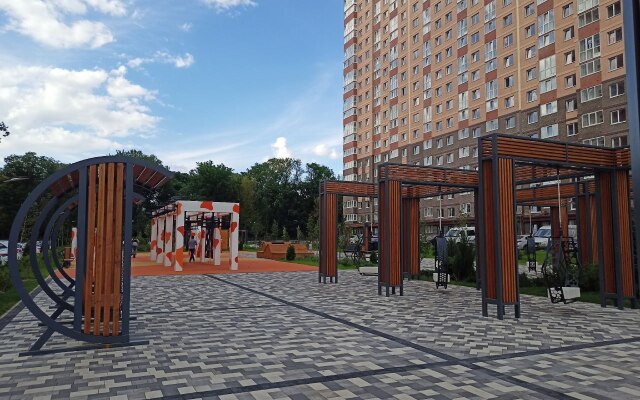 Devushka I Zhuravl Vgosti 61 Apartments