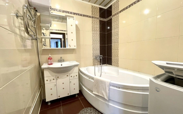 Апартаменты 280 Флэтс-Лайн на улице Красноармейская 100