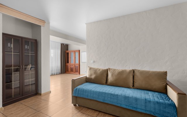 Family Apartment Na Prospekte Nauki