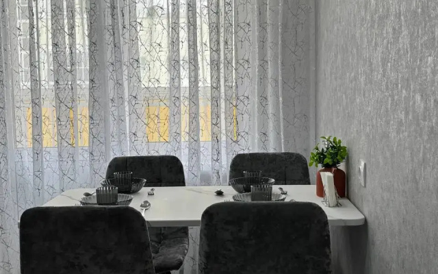 Kvartira Novaa na Sadovom