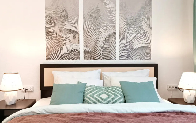 Апартаменты Joy сети DeNewHome в Центре Левого Берега