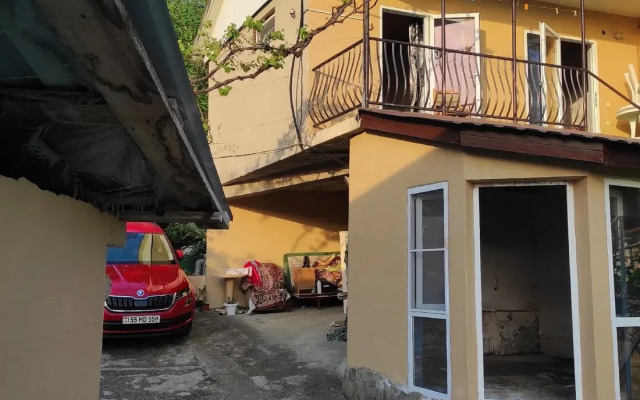 Pod Palmoy Guest House