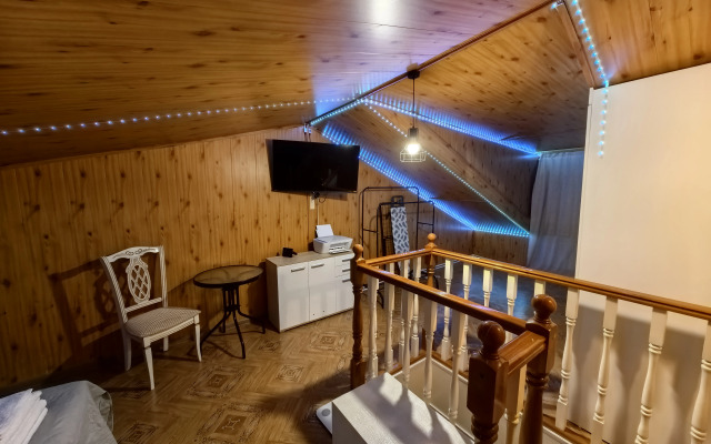 Uritskogo 33 Flat