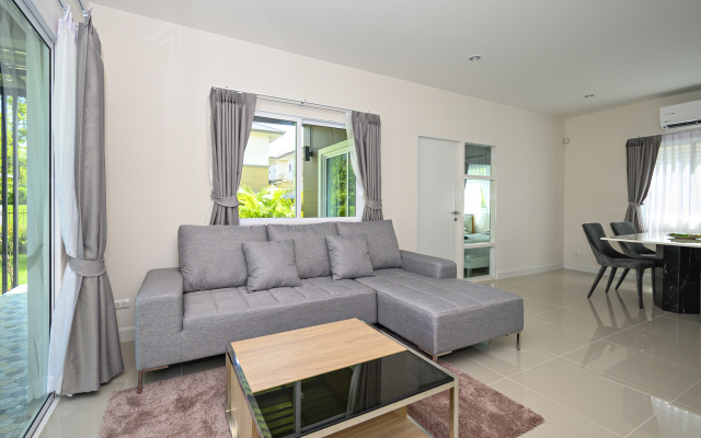 4 BR Saransiri 1#l Pool Gym Garage Netflix Villa	
