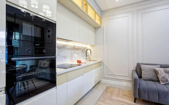Na Ulitse Drazhinskogo 48 Flat