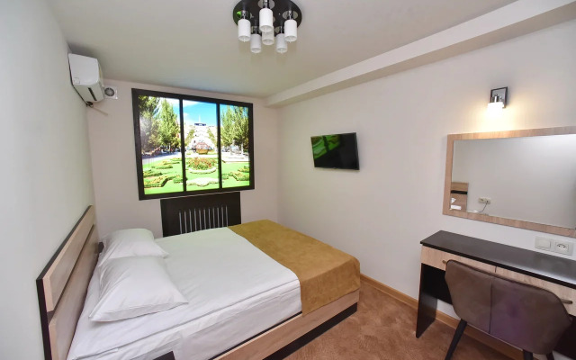 Good Yerevan Hotel