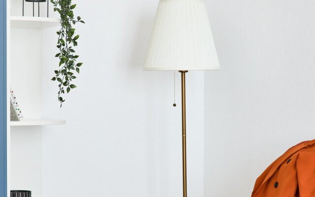v Centre Dvuh Parkovyh Zon Flat