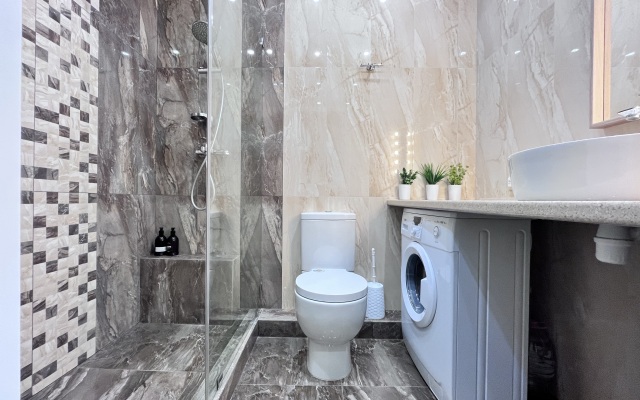 Krymskoy Vesny 1 Flat