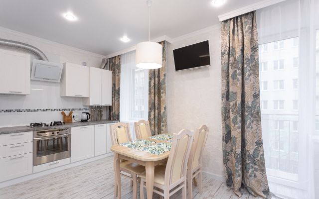 Five Floor Apartment Apartments