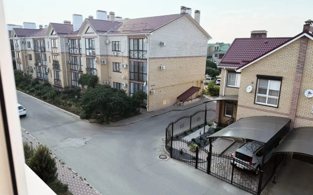 Uyutnaya Novom Rayone Flat