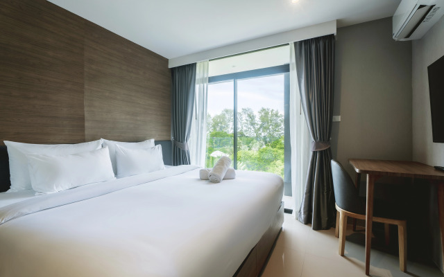 Beachfront 1501 2BR at Wyndham Naithon Phuket Apartments