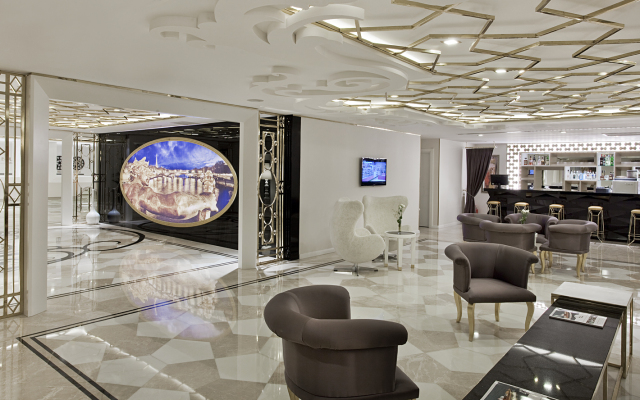 La Boutique Hotel & Suites (Adult Only 16+)