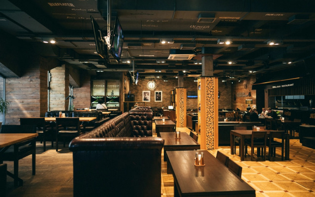 Отель Azimut Кемерово