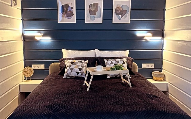 Uyutny dom s baney Guest house