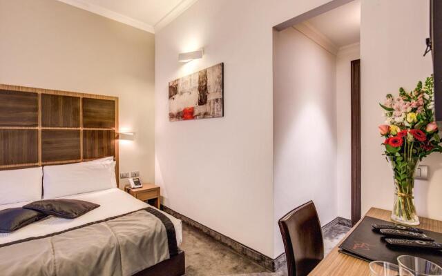 Hotel Trevi