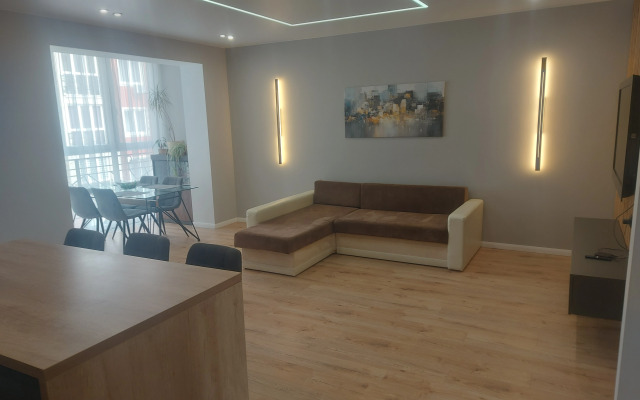 Квартира 90 кв.м. в жк Венеция