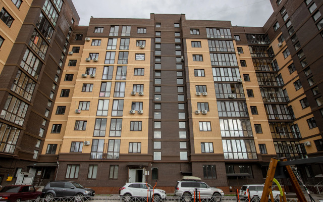 Sutkiru Na Pervomayskoy 70/74 Flat