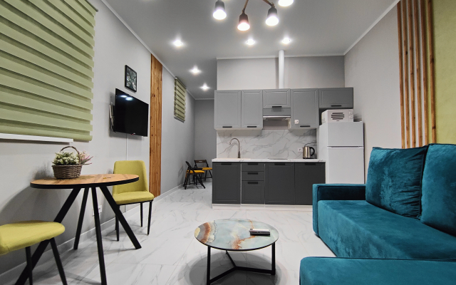 Stilnye S Otdelnym Vhodom Apartments